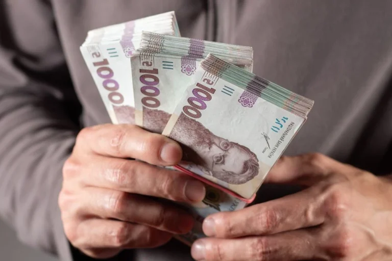 ФОПам назвали ліміти доходів у 2026 році: що буде за перевищення